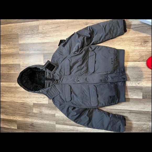 Hollister Down Bomber Jacket - Picture 4 of 7